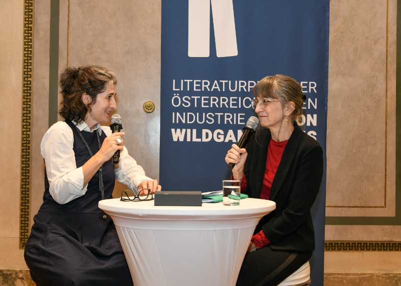 Nicole Dietrich (Ö1) und Karin Peschka im Gespräch ((Copyright: Markus Prantl)